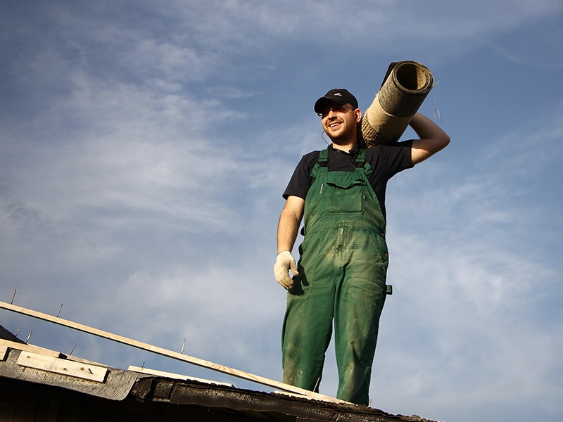 happy roofer